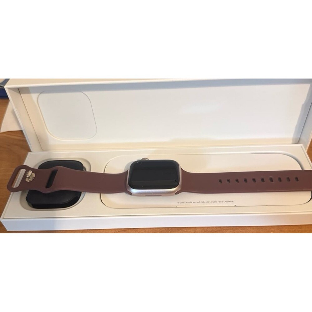 Apple Watch Series 9 GPS Aluminum 45MM Aluminum Midnight SL MR9C3LL/A